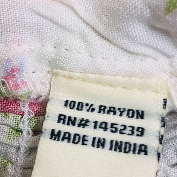 Sim & Sam Floral Pink and White Crop Top - Picture 12 of 12